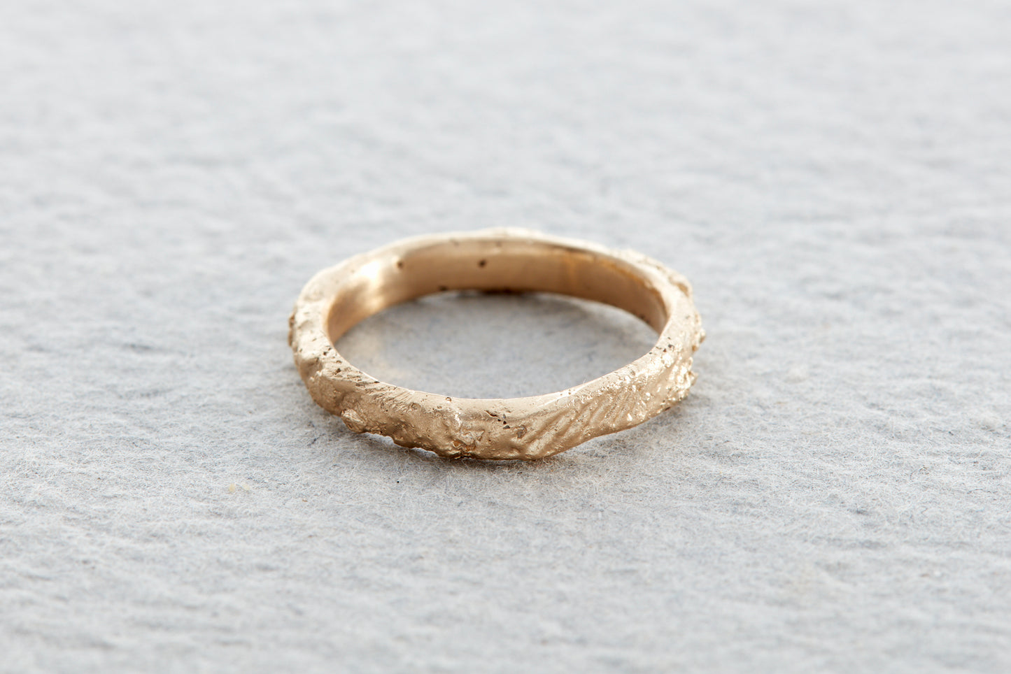 Beachcomber Gold Wedding Band