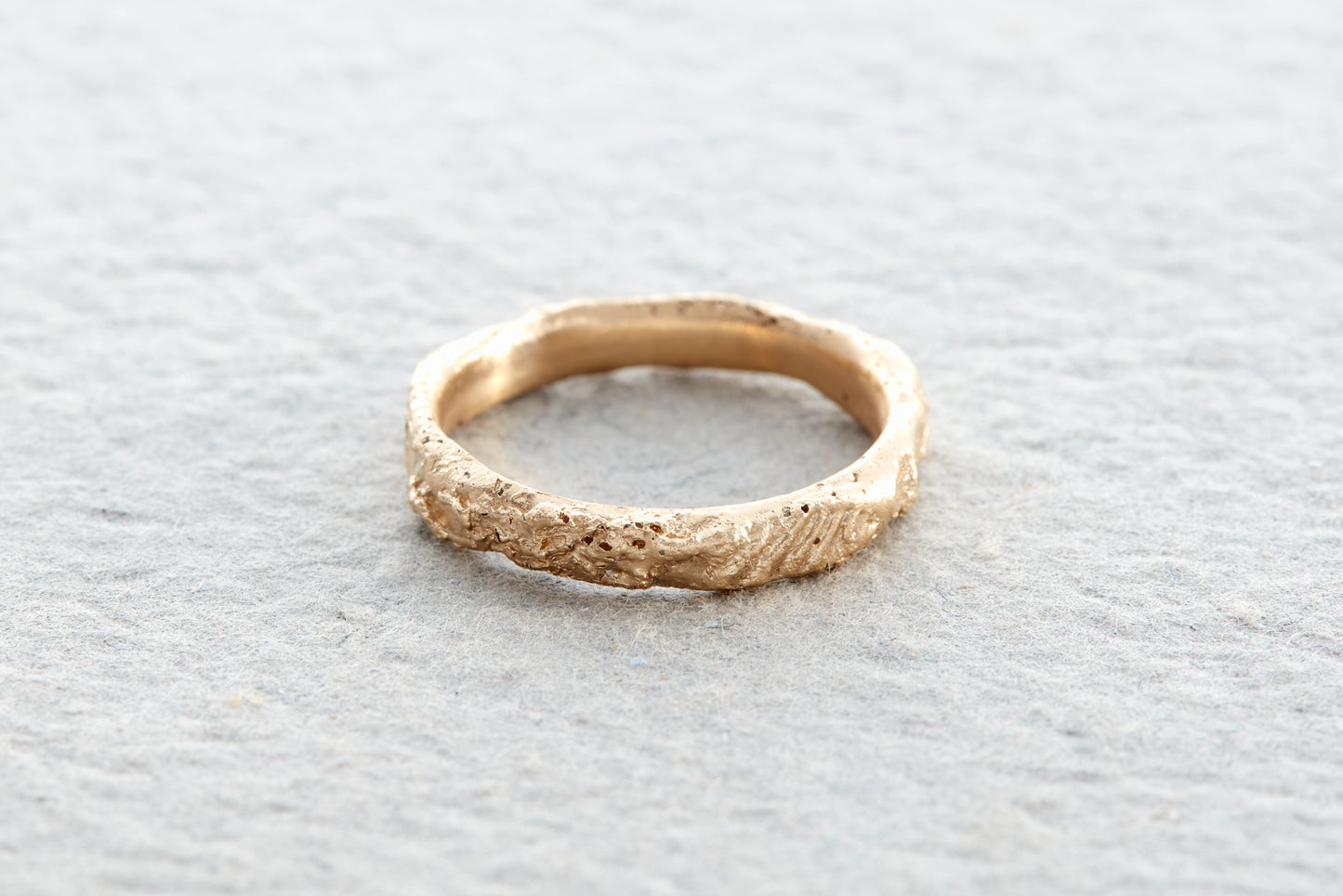 Beachcomber Gold Wedding Band