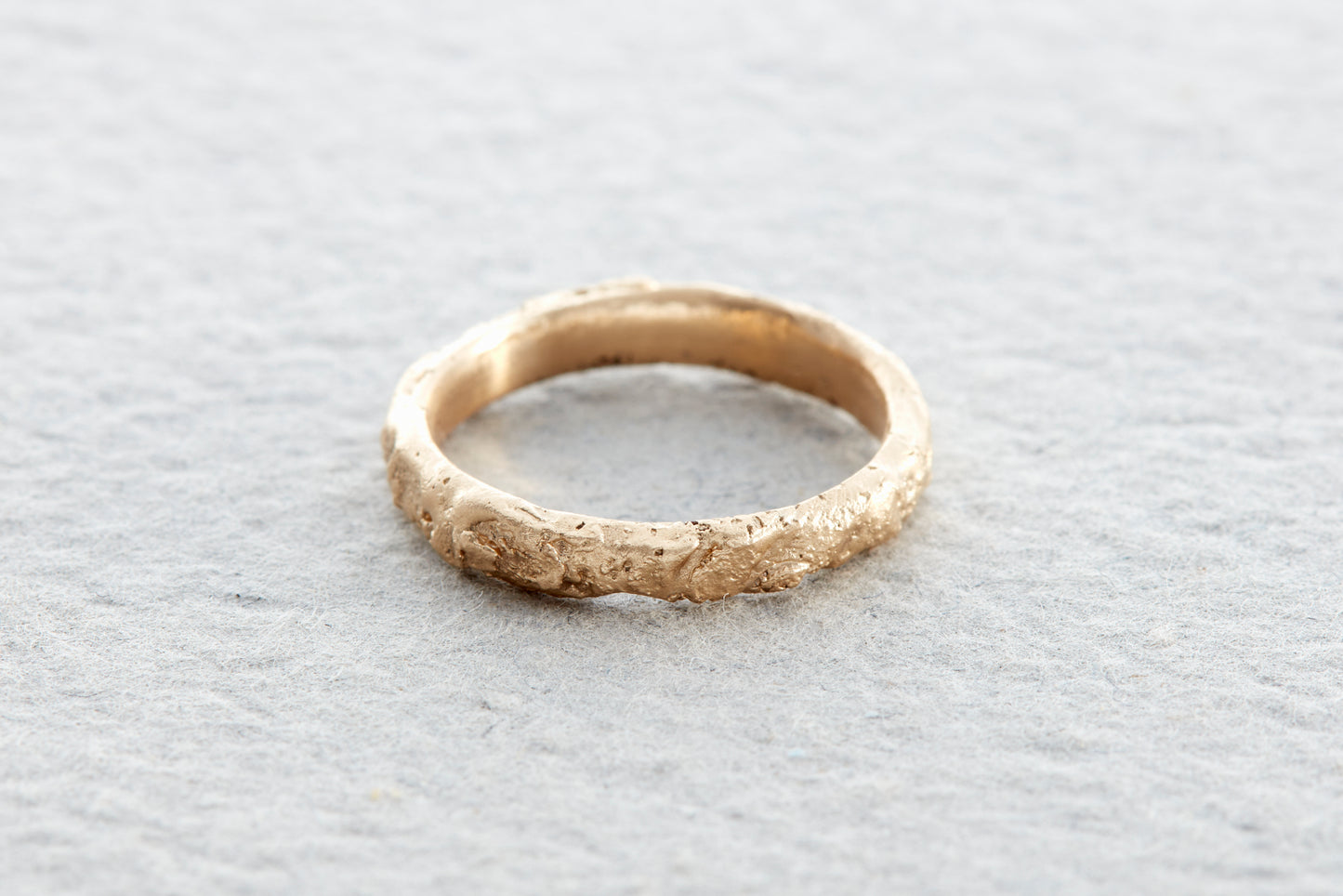Beachcomber Gold Wedding Band