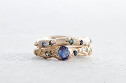Mind Sky Gold Ring with Sapphires 3mm