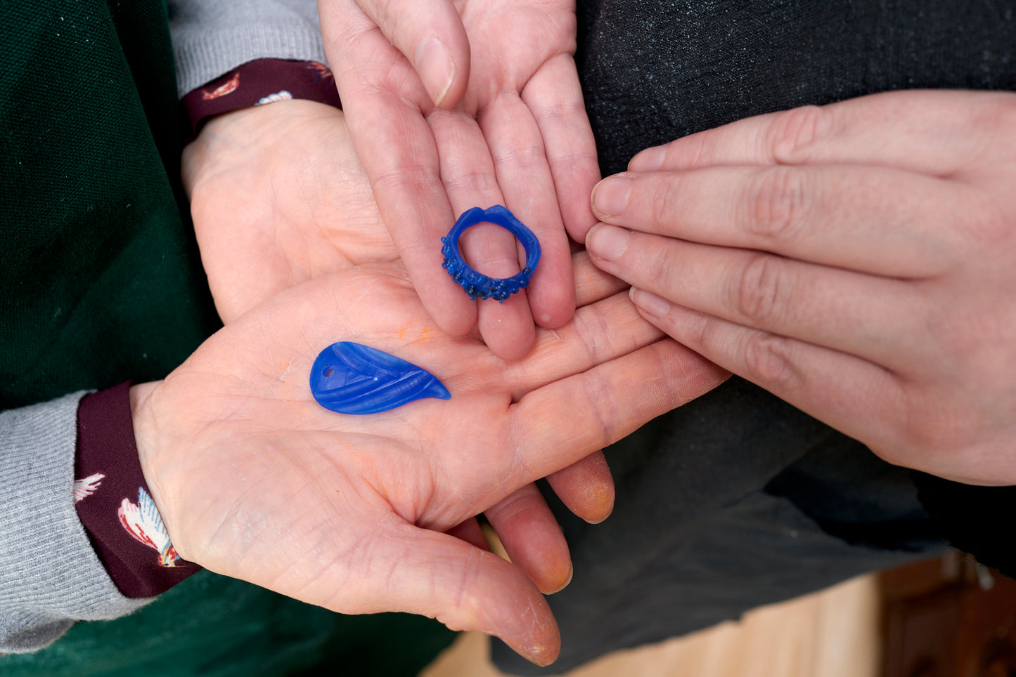 Private group session . Create together with family and friends.